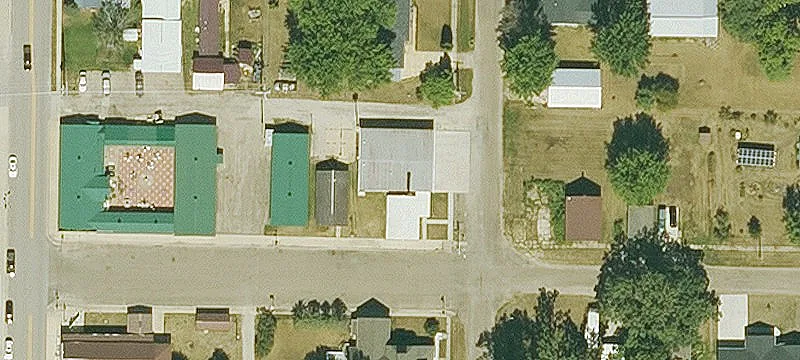 102 2nd St