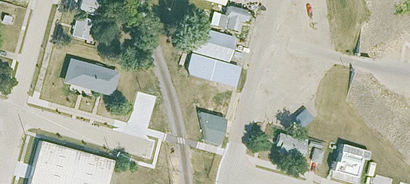 40 25th N Ave