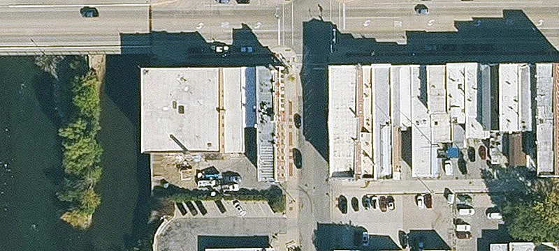 98 Bremer Ave