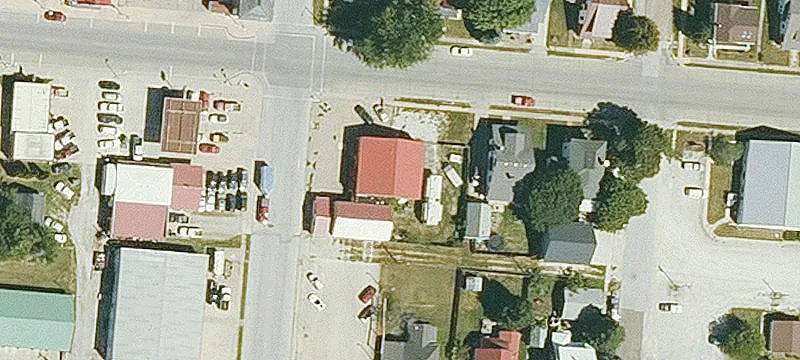 202 Main St