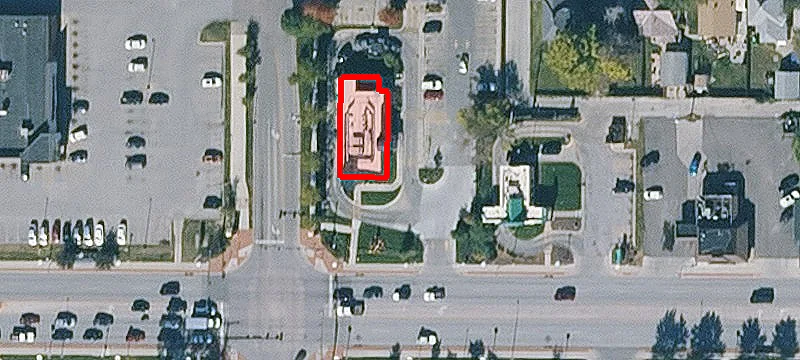 2424 Broadway