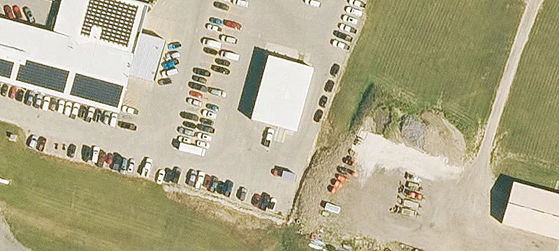 Dyersville, IA 52040