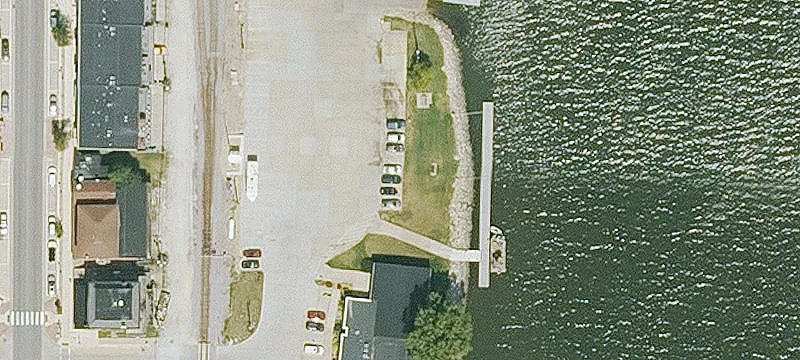 Le Claire, IA 52753