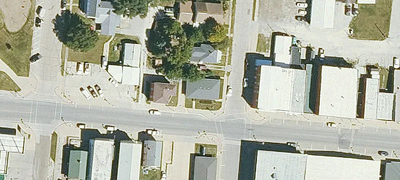 200 Main St