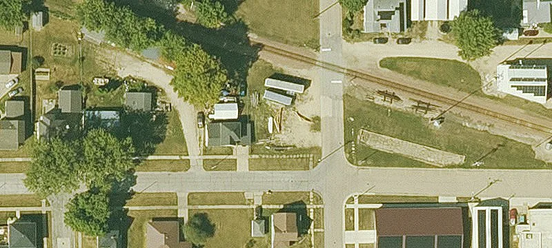 Monona, IA 52159