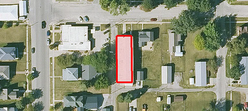102 Benton NE St