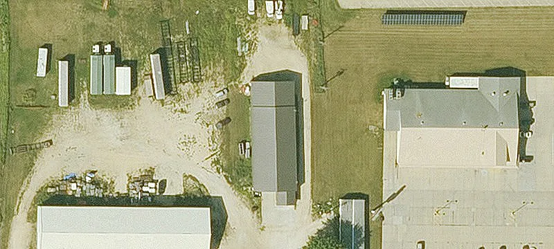 204 Oak St