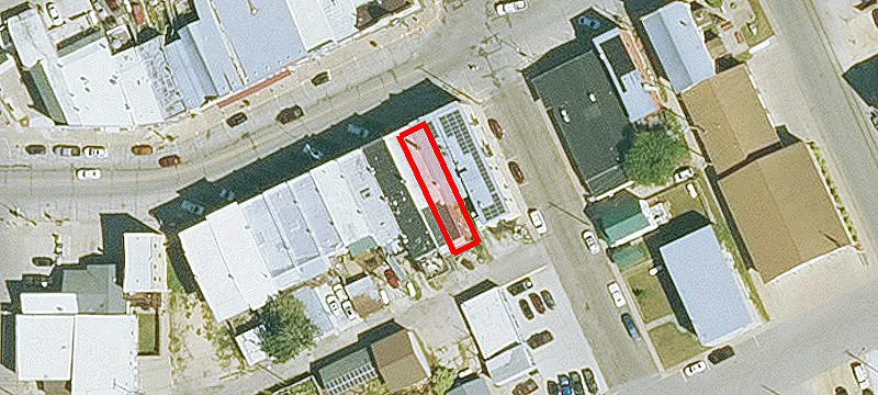 221 Main St