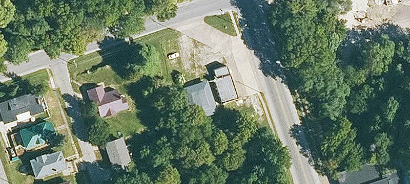 1201 Main St