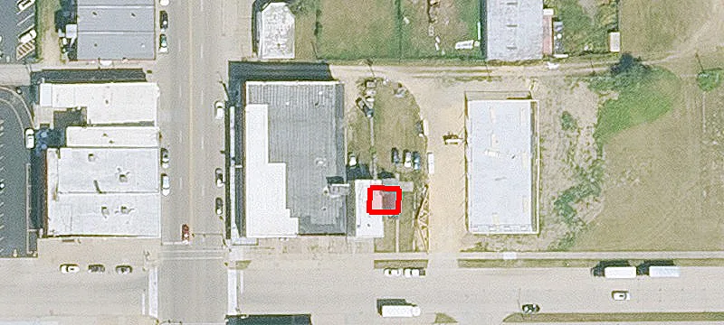 138 3rd S Ave
