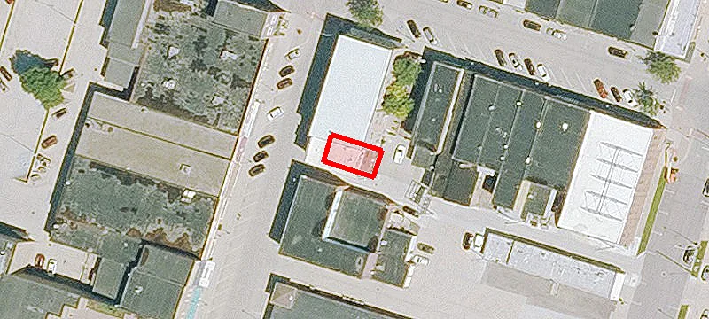 911 3rd Ave