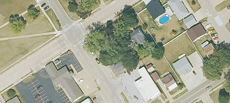 812 9th Ave