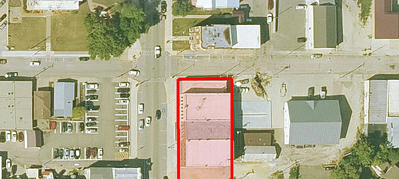 23 Allamakee St
