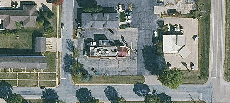 2020 Bremer Ave