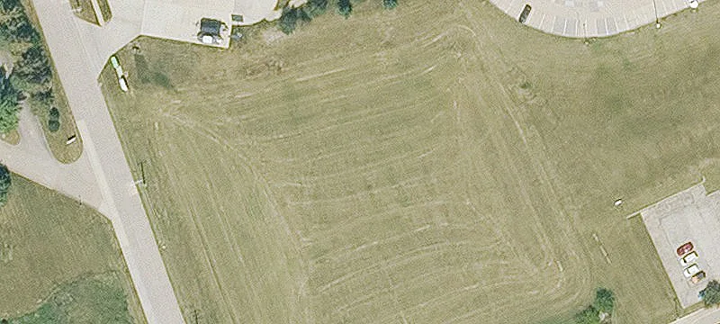 Le Claire, IA 52753