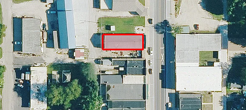 719 Main St