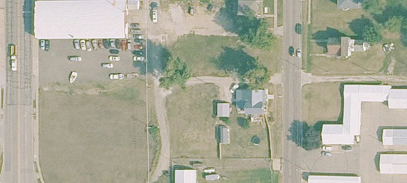 305 4th Ave