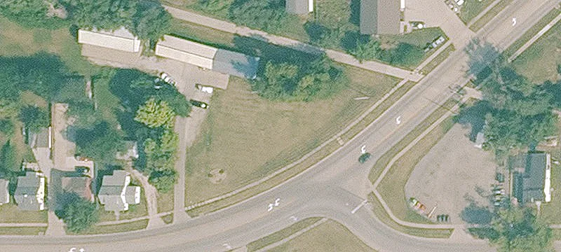 615 Lincoln Way