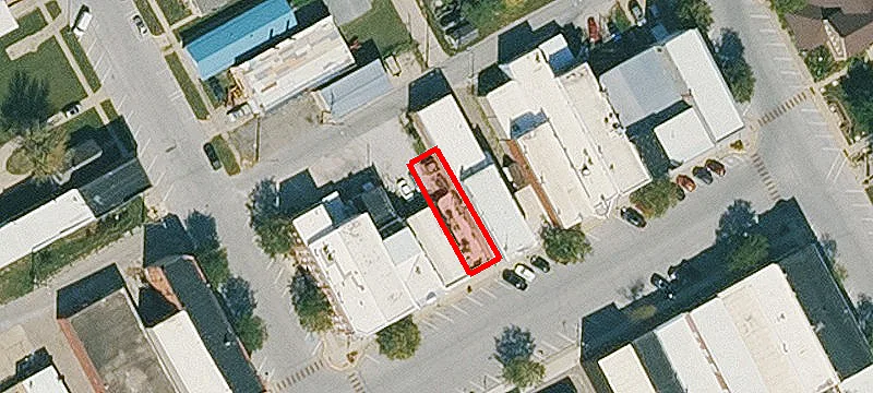 310 Broadway St