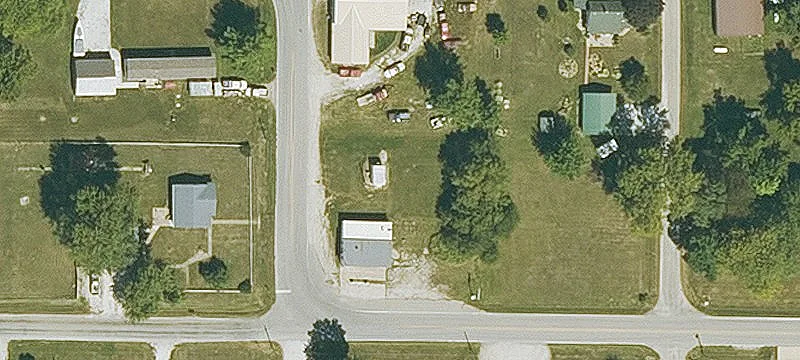 Chestnut Ave