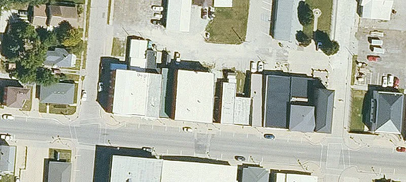 122 Main St