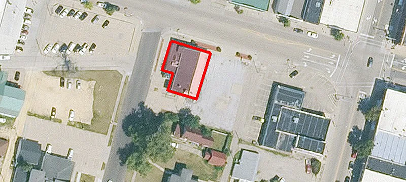 221 Main Ave