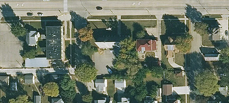 717 Bremer Ave