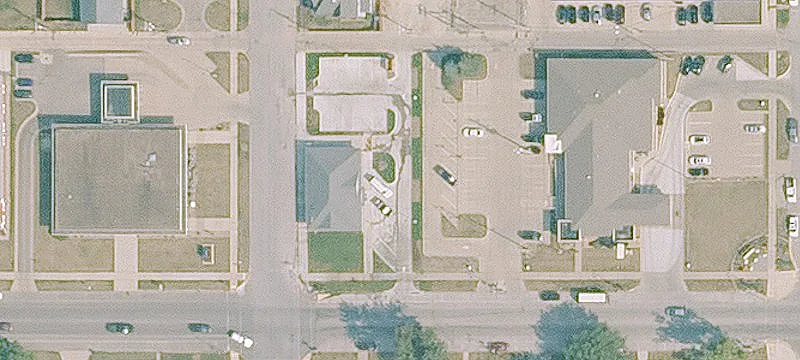 211 Main St