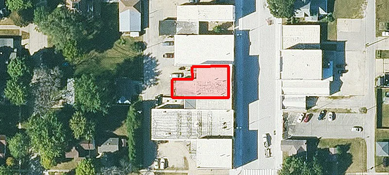 221 Main St