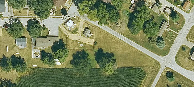 Dixon, IA 52745