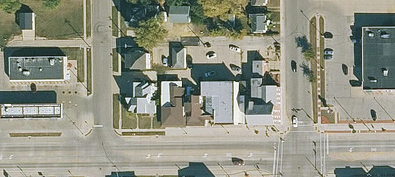 410 Bremer Ave
