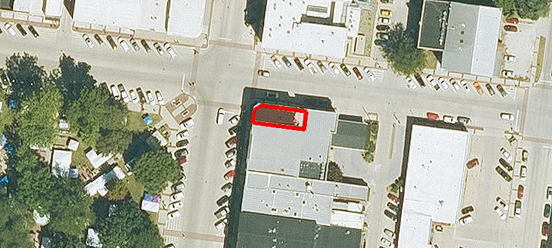 100 Main St