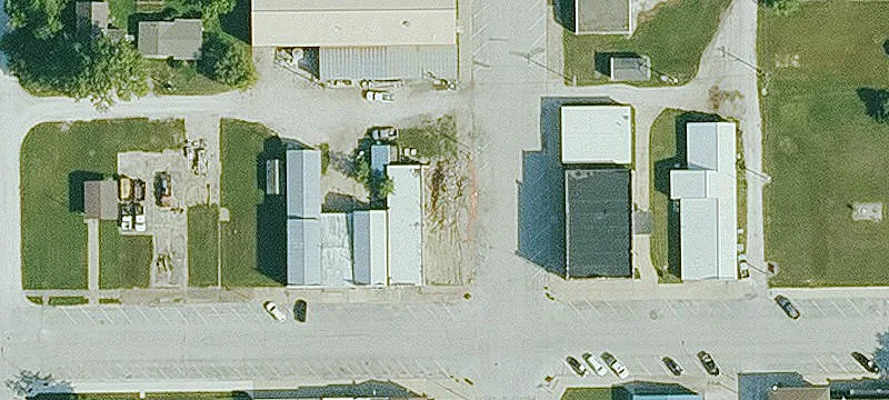 422 2nd St