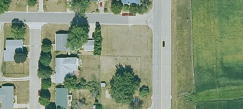 1100 Main St
