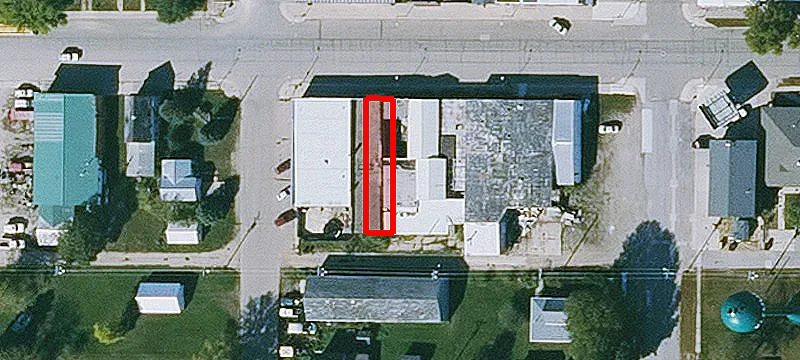 106 Main St