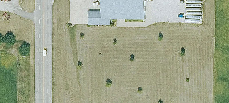 1141 Main St