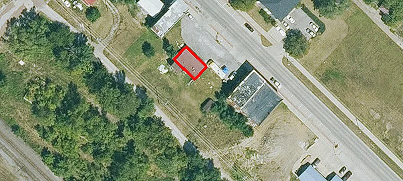 624 Main St