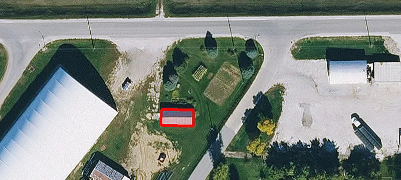 112 Maple Ave