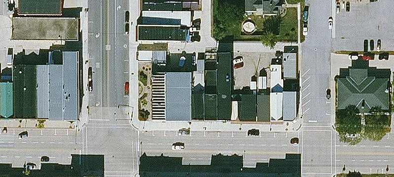 822 Central Ave