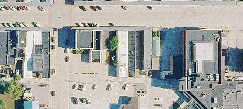 324 Main St