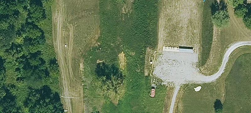 Bloomfield, IA 52537