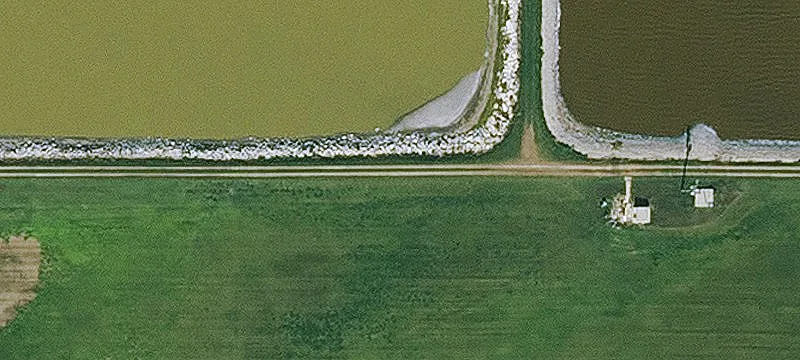 Britt, IA 50423