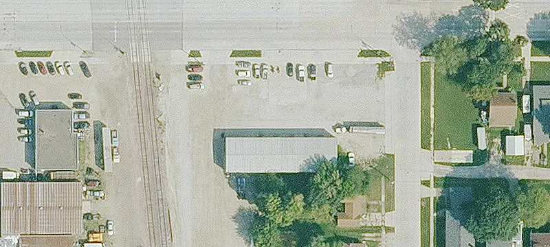 1802 Main St