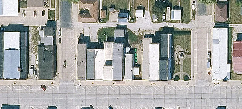 439 Main St
