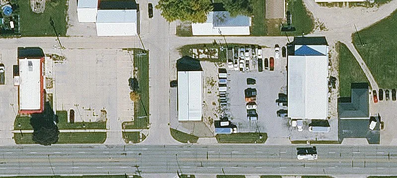 1401 Main St