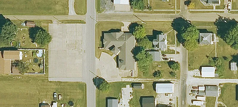 106 Main St