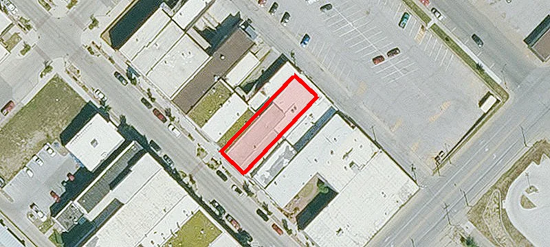 319 Main St