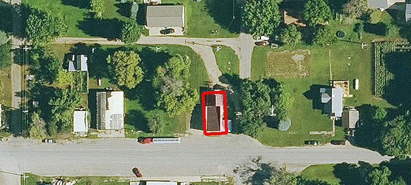 1122 Main St