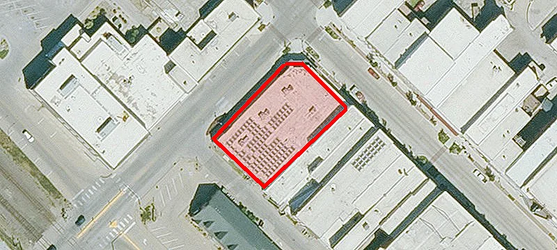 202 Main St