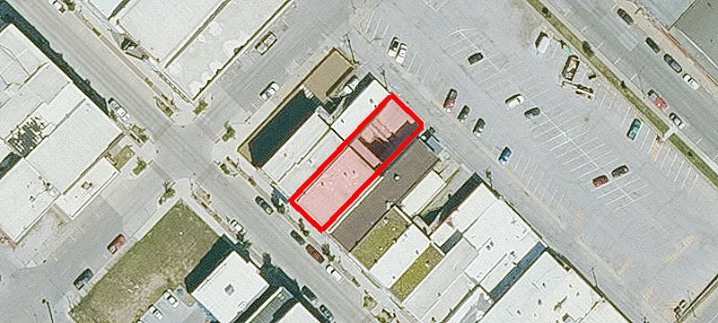 307 Main St
